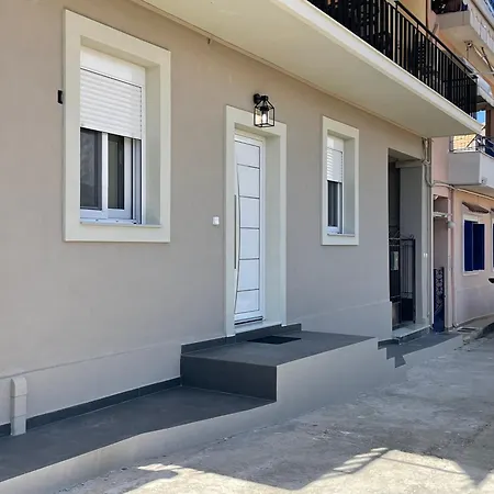 V * Argostoli (Kefalonia)