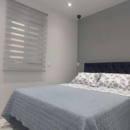 V Argostoli (Kefalonia)