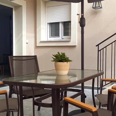 V Argostoli (Kefalonia)